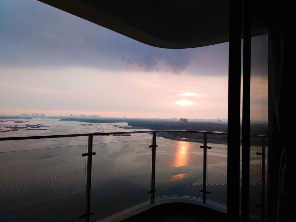 Rainbow Homestay Johor Bahru Kültér fotó