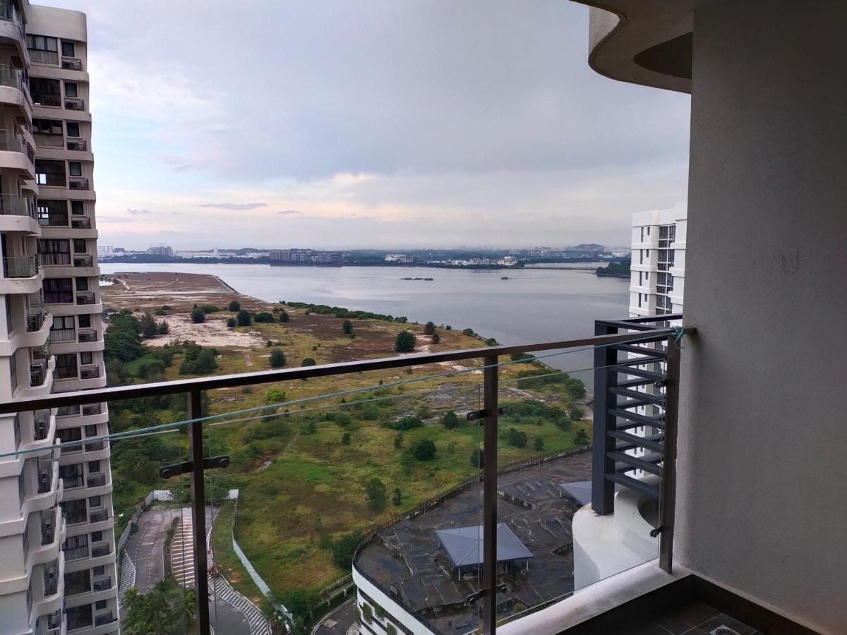 Rainbow Homestay Johor Bahru Kültér fotó