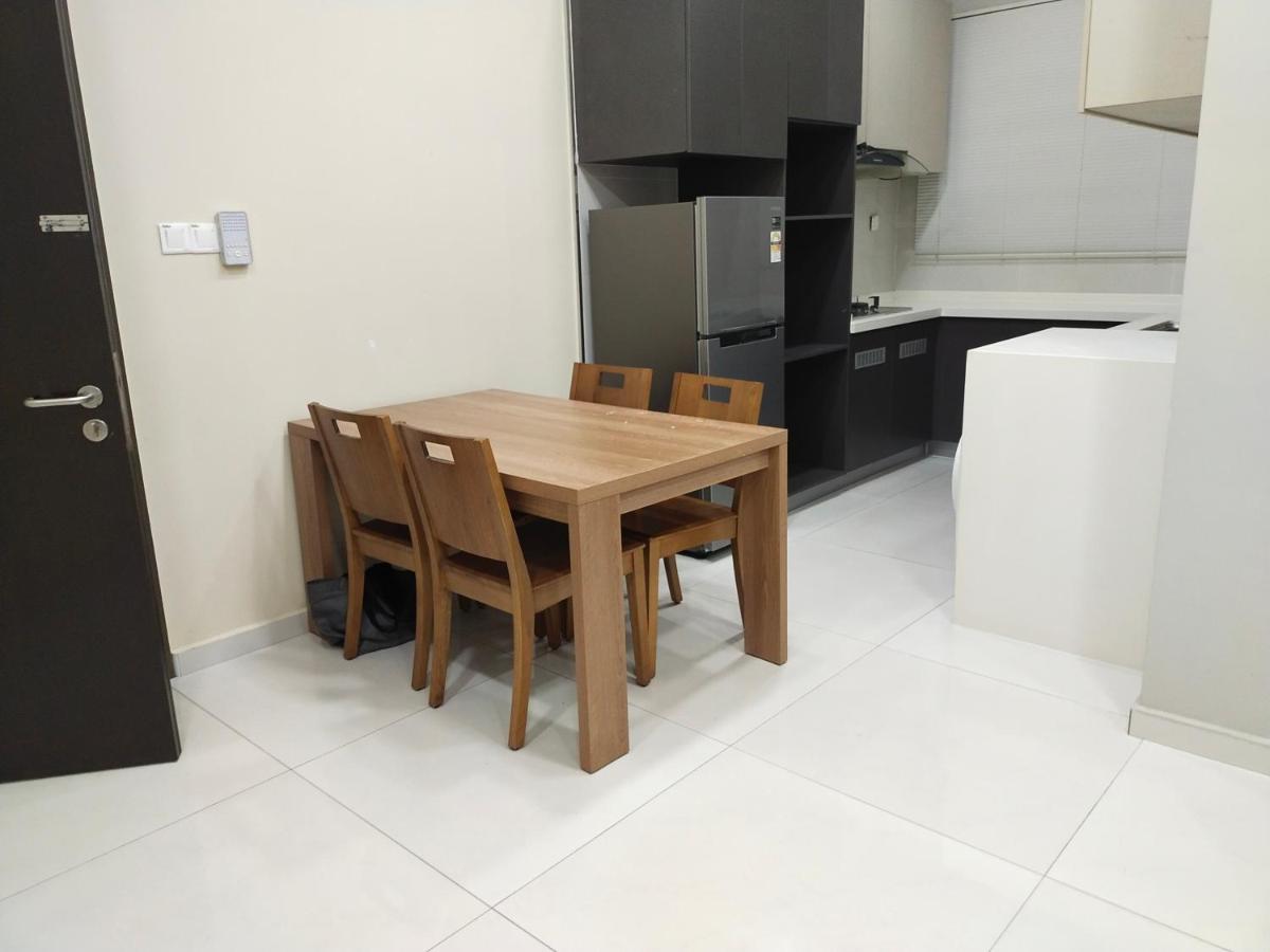 Rainbow Homestay Johor Bahru Kültér fotó
